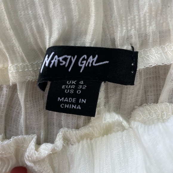 Nasty Gal Two Piece Sheer Seersucker Top and Pant Set - Picture 6 of 7